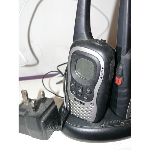 98 - UNIDEN WALKIE TALKIES IN CHARGING STAND