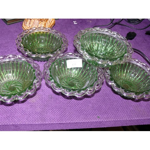 127 - RETRO LARGE BLUE BOWL AND  6 GREEN FRUIT BOWLS WITH PIERCED EDGING