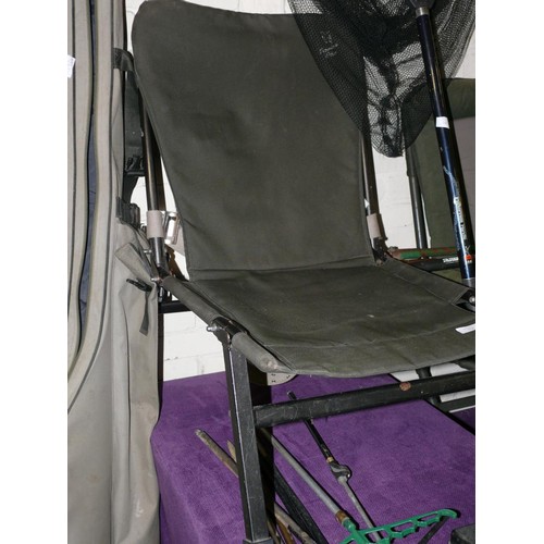 138 - PREMIER PLUS FOLDING FISHING SEAT