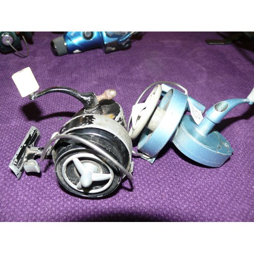 107D - K.P. MORRITT & CO LTD FISHING REEL IN BLUE PLUS BY THE SAME MAKER IN BLACK CALLED INTREPID IN WELL U... 