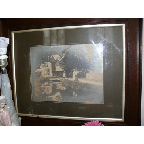 126 - FRAMED EDWARDIAN  PHOTOGRAPH