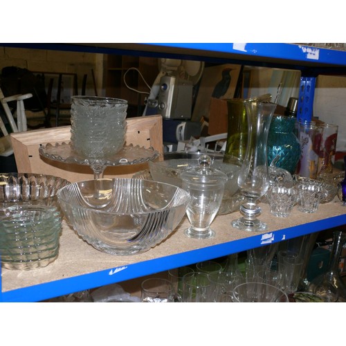 473 - A SHELF OF GLASS BOWLS HORS D'OEUVRES DISHES AND MUCH MORE.