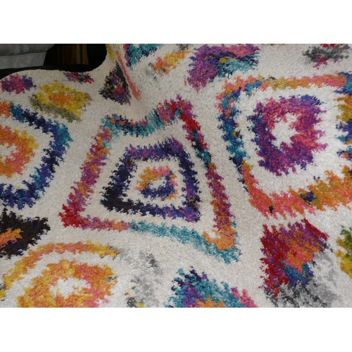 401 - ROUND MULTI COLOURED RUG -ORANGES, PURPLES, BLUES ETC