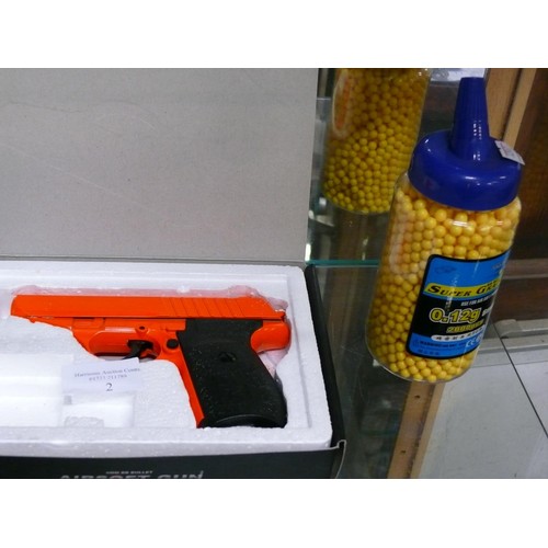 2 - AIRSOFT 6MM G.3 BB GUN PLUS JAR FULL OF PELLETS