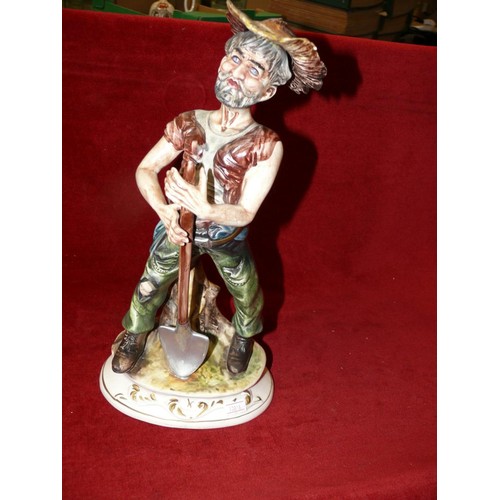 92 - CAPODIMONTE FIGURE WITH SPADE AND A CAPODIMONTE SHOE MAKER, BOTH GOOD CONDITION