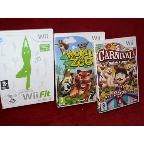 137 - Wii FIT SYSTEM, CONSOLE, BOARD, WHEEL, LEADS AND GAMES CARNIVAL FUNFAIR, WORLD OF ZOO ETC