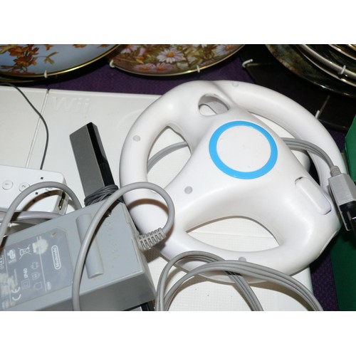 137 - Wii FIT SYSTEM, CONSOLE, BOARD, WHEEL, LEADS AND GAMES CARNIVAL FUNFAIR, WORLD OF ZOO ETC