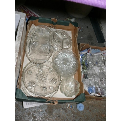 157 - 4 BOXES OF VARIOUS DECORATIVE GLASSWARE