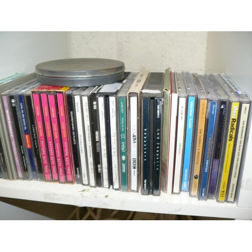 214 - 5 CUBES OF CDS TO INCLUDE IGGY POP, SEX PISTOLS, LOU REED & METALLICA, FOO FIGHTERS, R.E.M., THE CUR... 