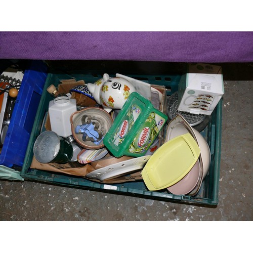 275 - LARGE SELECTION OF VARIOUS KITCHENWARE AND CHINA (CRATES NOT INCLUDED)