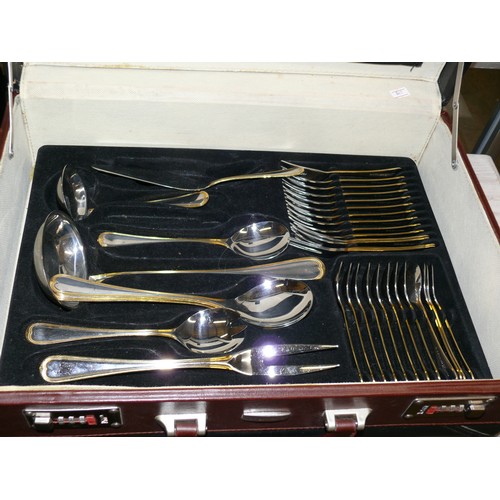 27 - Bachmayr Solingen cutlery canteen set in locking case.