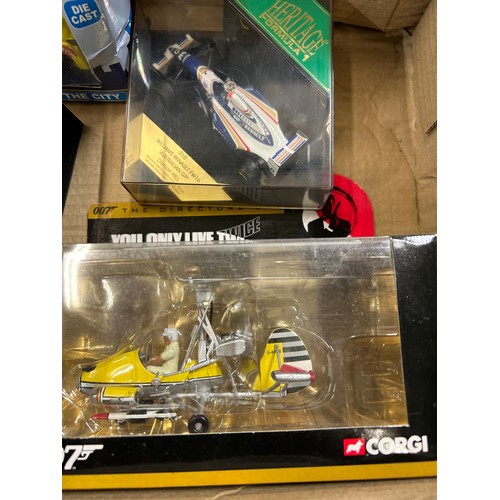 364 - B0X OF CORGI AND OTHER DIE CAST VEHICLES MOSTLY BOXED, INCLUDING CORGI CLASSICS JAMES BOND 007 MOON ... 