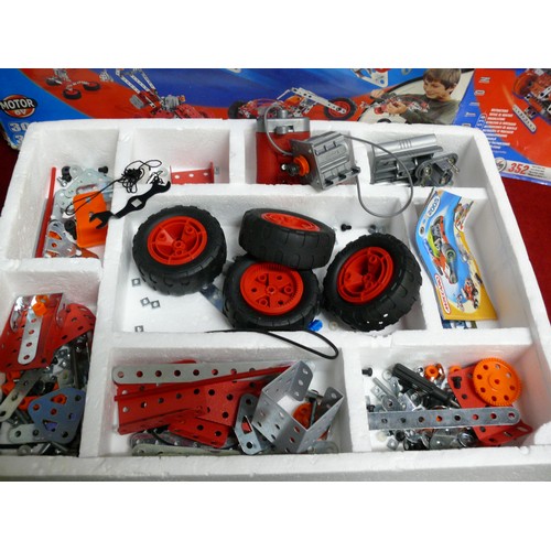 68 - MECCANO -  MULTI MODELS, AGED 8+, CONTENTS UNCHECKED