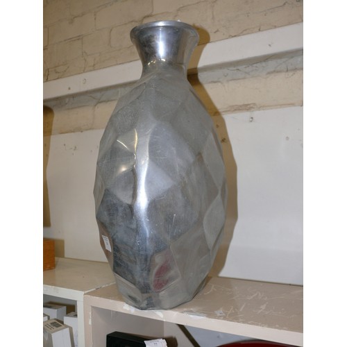 84 - VERY LARGE IMPRESSIVE ALUMINIUM VASE WITH FACETED DECORATION