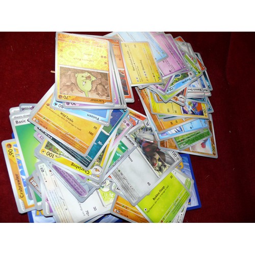 139 - COLLECTION OF POKEMON CARDS