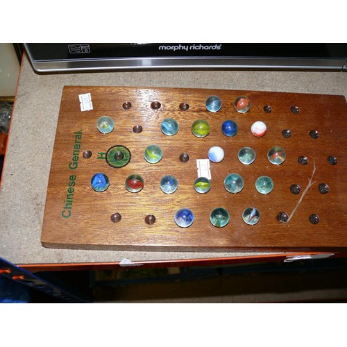 189 - WOODEN CHINESE GENERAL GAME BOARD