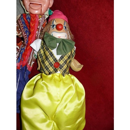 232 - SELECTION OF VENTRILOQUIST DOLLS