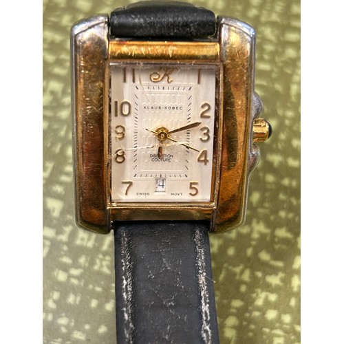 17 - VINTAGE KLAUS KOBEC WATCH, SWISS MOVEMENT, 10 MICRON GOLD CASE