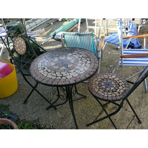 529 - WROUGHT IRON BISTRO SET WITH MOSAIC INSERTS TO TABLE AND CHAIR