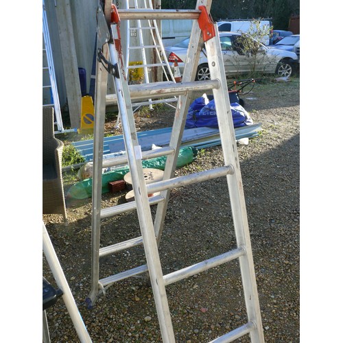 556 - ALUMINIUM 5 STEP LADDER  THAT STRAIGHTENS TO A LADDER, PERFECT FOR LOFT ACCESS