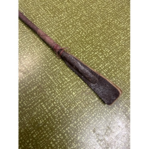 22 - VINTAGE RIDING CROP