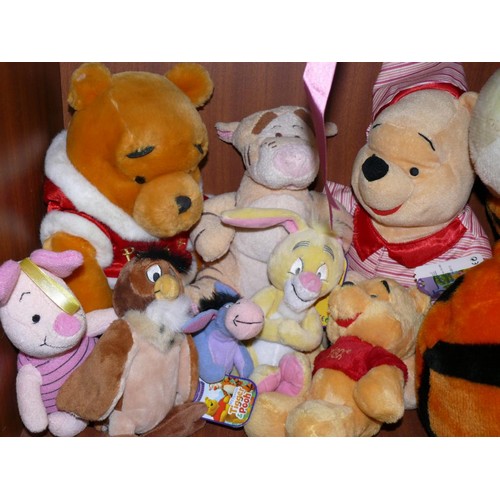 135 - COLLECTION OF DISNEY CUDDLY TOYS WINNIE THE POOH, TIGGER, PIGLET, EYORE, RABBIT, OWL