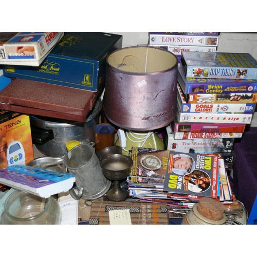 157 - LARGE MIXED LOT TO INCLUDE DECORATIVE CHINA, COOLBOX, LAMP, DVD BOXSET, METALWARE, KITCHENWARE ETC