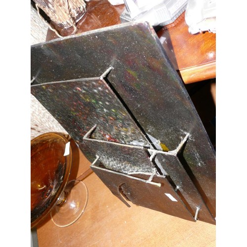 177 - METAL ART WALL HANGING
