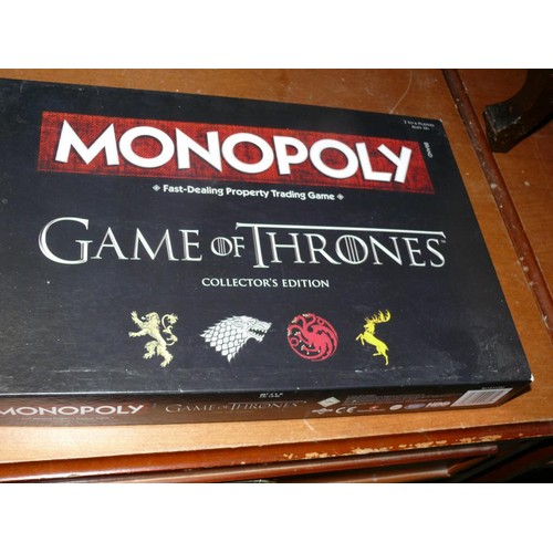 181 - 2 BOXED MONOPOLY GAMES 'THE WALKING DEAD' AND 'GAME OF THRONES'