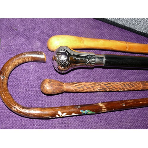 191 - 3 VINTAGE SWAGGER/ALKING STICKS 1 WITH CARVED WOOD, 1 BLACK AND CHROME AND 1 BAMBOO
