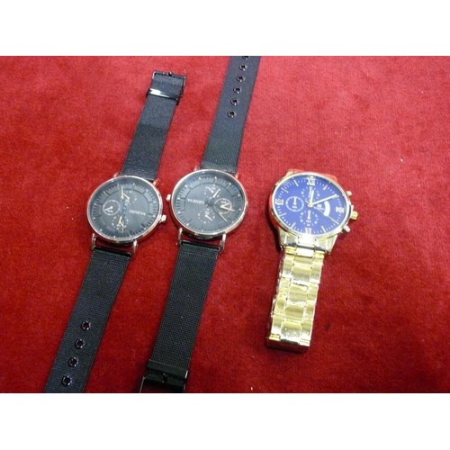 24 - 2 FINE GENTS GENEVA CHRONOGRAPH  WATCH NEW BLACK STRAPS 1 OF WHICH IS WORKING. PLUS AN OTHER WITH DA... 