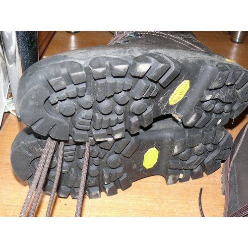 230 - LAKSEN WALKING BOOTS. UK 8. BARELY WORN.