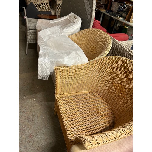 406 - SET OF 3 GOOD QUALITY AND CONDITION WICKER CHAIRS - LLOYD LOOM SHAPE