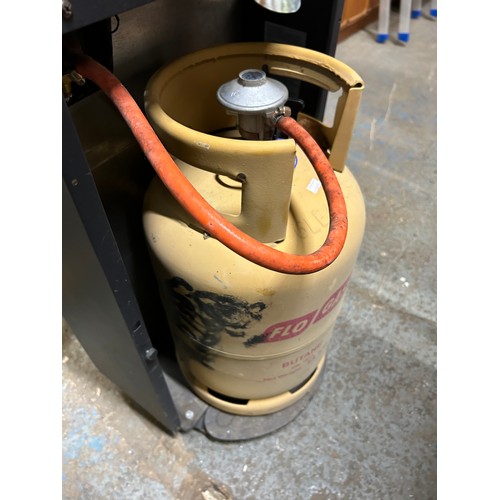 403 - PORTABLE GAS CABINET HEATER