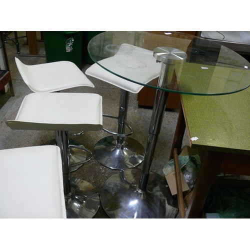 237 - GLASS TOPPED TABLE WITH 4 BAR STOOLS