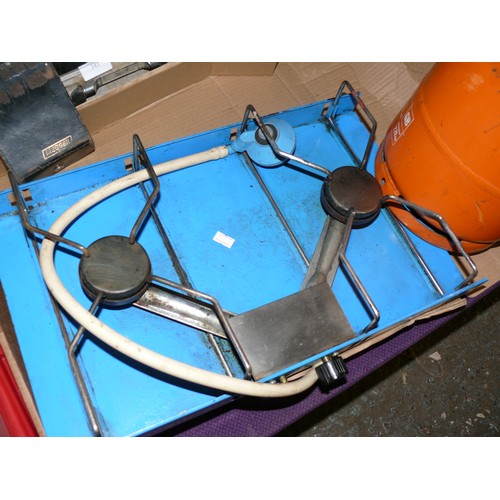 142 - SAVANNAH CAMPING GAS STOVE