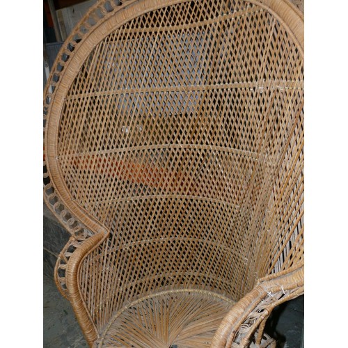 421 - Large vintage wicker rattan peacock chair.