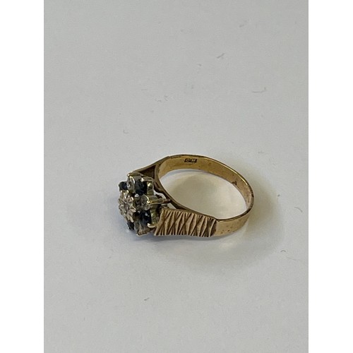 23 - A 9CT GOLD BRUTALIST MODERNIST RING, SET WITH DIAMONDS AND SAPPHIRES, CIRCA 1972, SIZE N, WEIGHT 2.9... 