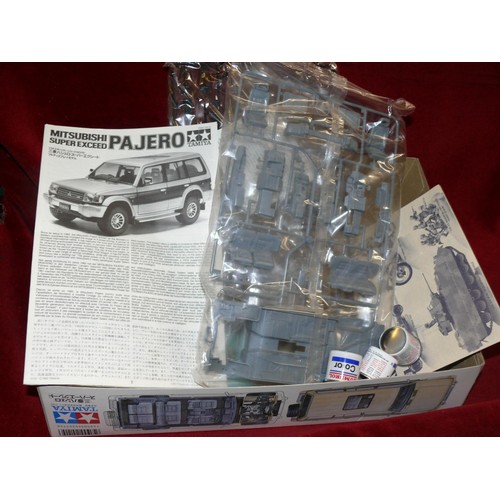 371 - Tamiya 1/24 scale model kit - Sports car series no.115, Mitsubishi Pajero Super Exceed. New and unus... 