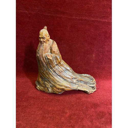 109 - Chinese tree root carving of Laozi - Taoism. 16.cm tall.