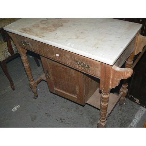 439 - Edwardian oak washstand with white mottled marble top (Detached).