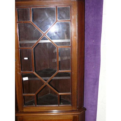 462 - Early 20thC Georgian style mahogany astragal glazed corner cabinet in 2 parts, with a large oval fan... 