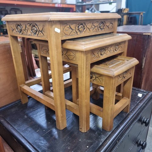 453 - Nest of three georgeous vintage coffee tables with detailed chinese carvings. 2x with glass tops.