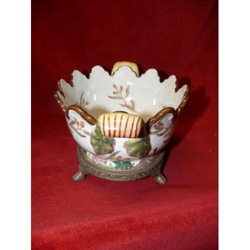 77 - ANTIQUE STYLE CERAMIC BOWL ON ORMOLU TYPE STAND