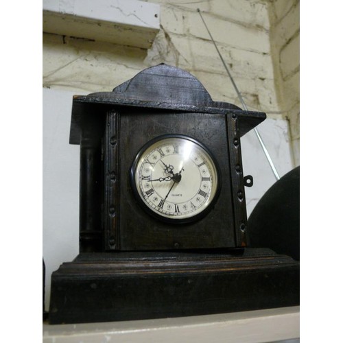 82 - A SMITH ENFIELD ART DECO MANTLE CLOCK PLUS A VINTAGE WOODEN MANTLE CLOCK