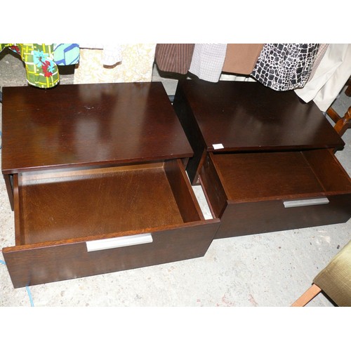 343 - PAIR OF GOOD QUALITY CONTEMPORARY DARK WOOD BEDSIDE DRAWERS