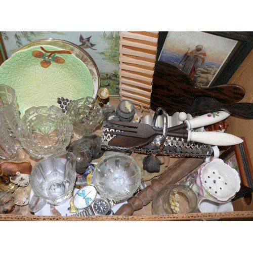 353 - 2 BOXES OF COLLECTABLE AND DECORATIVE ITEMS TO INCLUDE CARRIAGE CLOCK, DRESSING TABLE ITEMS, GLASSWA... 