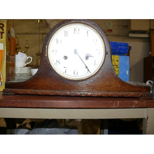 227 - ART DECO WOODEN NAPOLEON HAT MANTLE CLOCK