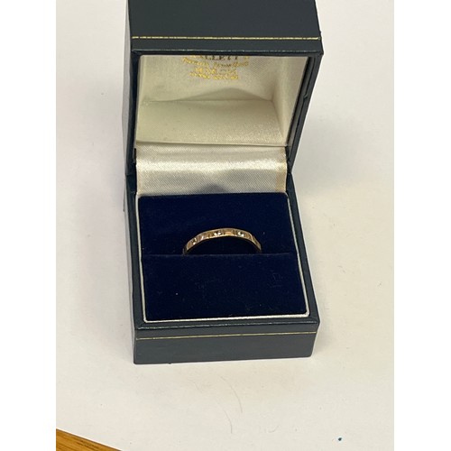 18 - A 9CT GOLD ETERNITY RING SIZE Q WEIGHT 1.84gr