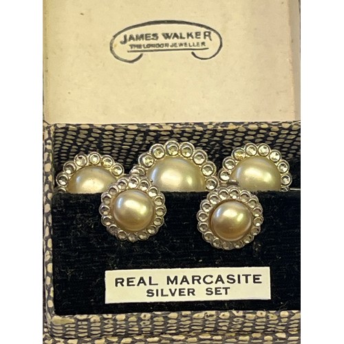 15 - A SET OF SILVER AND PEARL  EARRINGS AND A BROOCH BY JAMES WALKER IN GIFT BOX